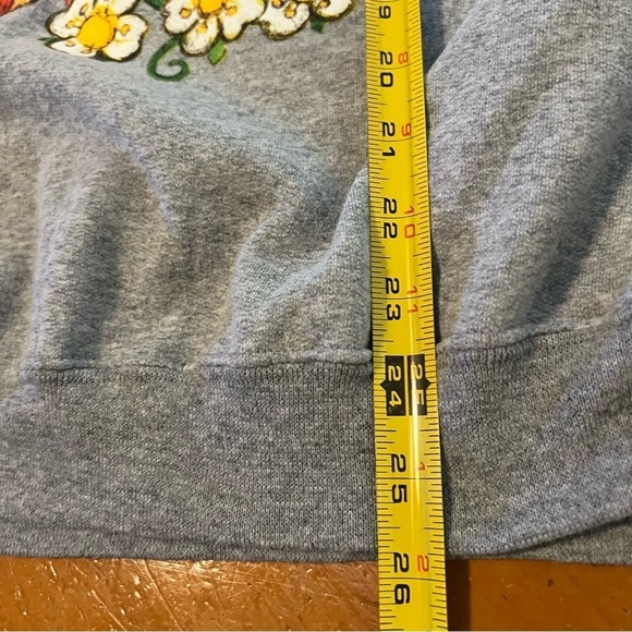 Strawberry Shortcake Women's Life Is Sweet Crewneck Sweatshirt in Gray L Kawaii - Picture 12 of 12